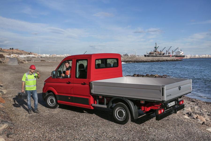  Volkswagen Crafter Double Cab Pickup 2016 года  (фото 11 из 29)